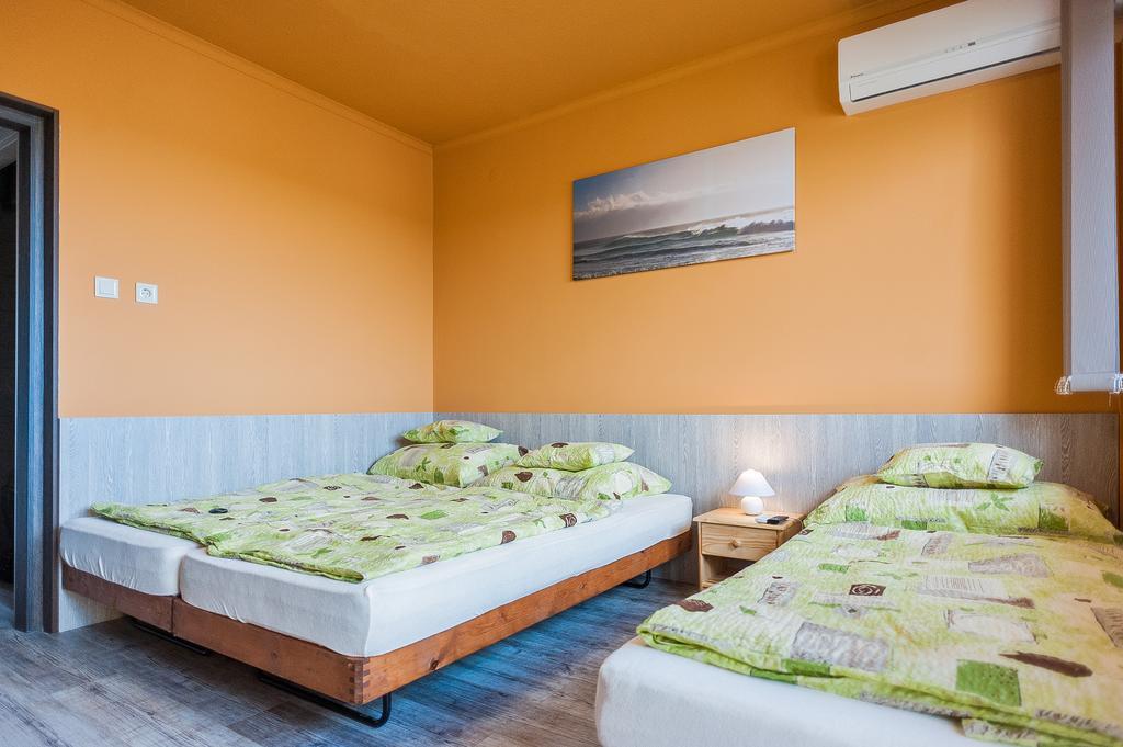 Milan Apartmanok Siófok Exterior foto